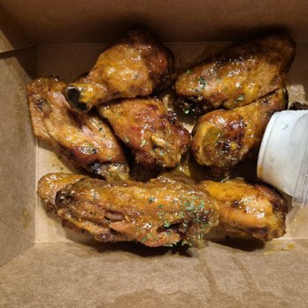 The Golden Hoosier - Mango Habanero Wings to go - Burgers Near Me - St. Louis, Missouri The Golden Hoosier - Mango Habanero Wings to go - Burgers Near Me - St. Louis, Missouri