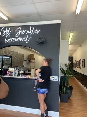 Cold Shoulder Gourmet by null