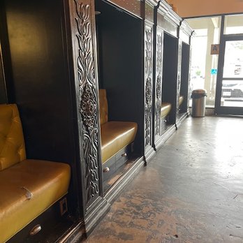 Mostra Coffee - Coffee Roasteries Near Me - San Diego, California