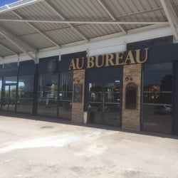 Au Bureau