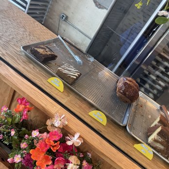 Last Call Baking - Selection at 11am on a Saturday - Bakeries Near Me - Birmingham, Alabama
