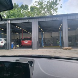 Exterior outside entrance of Music City Auto Repairs - https://musiccityautorepairs.com/ - Hermitage, Tennessee Exterior outside entrance of Music City Auto Repairs - https://musiccityautorepairs.com/ - Hermitage, Tennessee