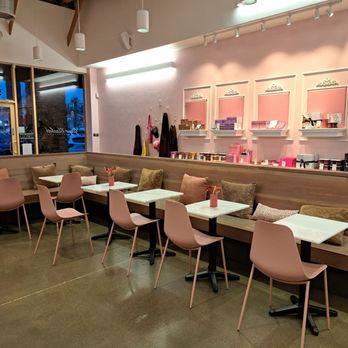 Ginger Elizabeth Chocolates - Inside restaurant - Chocolatiers & Shops Near Me - Folsom, California Ginger Elizabeth Chocolates - Inside restaurant - Chocolatiers & Shops Near Me - Folsom, California