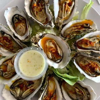 Tram Chim Fresh Seafood - raw oysters - Vietnamese Near Me - Westminster, California Tram Chim Fresh Seafood - raw oysters - Vietnamese Near Me - Westminster, California