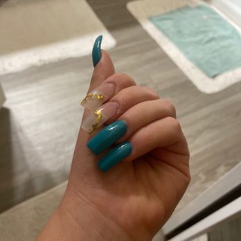 Waterford Nails and Spa - Some nails or take some nails are skinny - Nail Salons Near Me - Orlando, Florida Waterford Nails and Spa - Some nails or take some nails are skinny - Nail Salons Near Me - Orlando, Florida