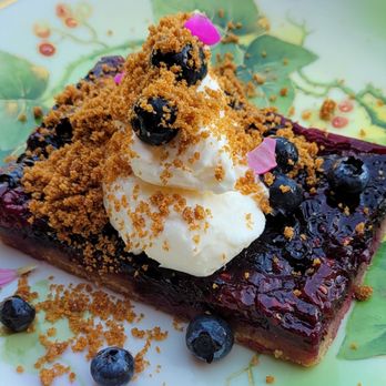 Kingfish at West Sound - Lemon Shortbread with Berry Jam - Hotels Near Me - Eastsound, Washington