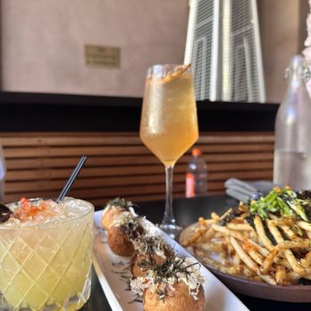 Ozumo - Happy Hour appetizers + drinks - Izakaya Near Me - San Jose, California