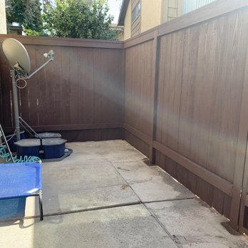 Hicks Exterior Accents - Post paint inside - Fences & Gates Near Me - Orange, California Hicks Exterior Accents - Post paint inside - Fences & Gates Near Me - Orange, California