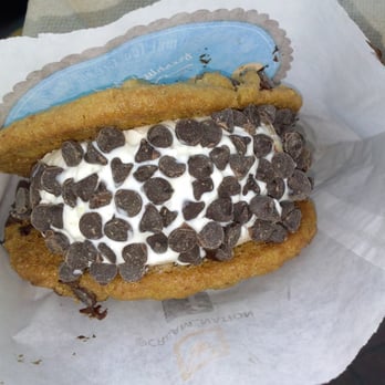 CREAM - Chocolate chip cookie, butter pecan ice cream with chocolate chips. $3.75 - delicious! - Ice Cream & Frozen Yogurt Near Me - San Jose, California CREAM - Chocolate chip cookie, butter pecan ice cream with chocolate chips. $3.75 - delicious! - Ice Cream & Frozen Yogurt Near Me - San Jose, California