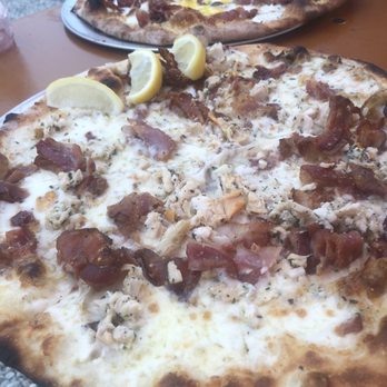 Dockside Brewery - THE MUTHA SHUCKA and GUANCIALE - Breweries Near Me - Milford, Connecticut
