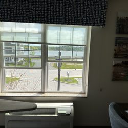 Hampton Inn Bath Brunswick Area, ME - Windows that actually open! And with a view
