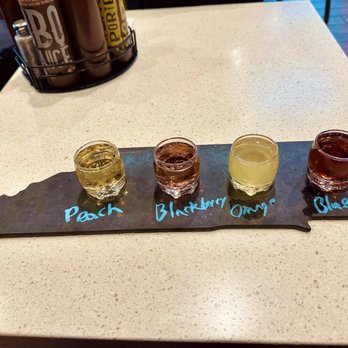 Three Casks - American Near Me - Nashville, Tennessee
