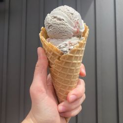Frite & Scoop