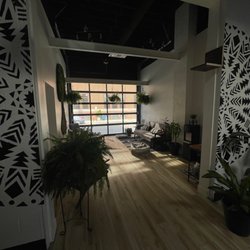 Ebb & Float - Lounge