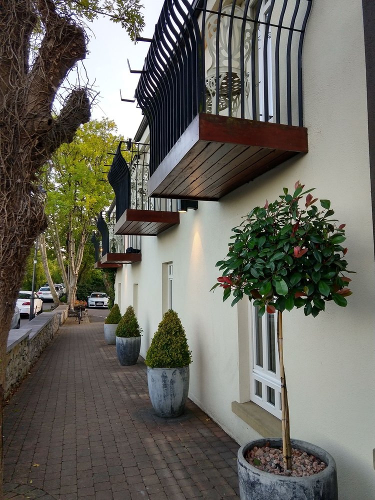 KEENAN’S BAR & RESTAURANT Updated June 2024 Tarmonbarry, Clondra