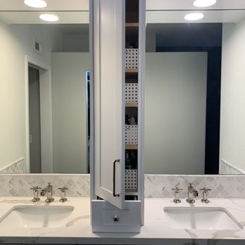 Dm Custom Cabinets - Custom tower storage and crown molding box - Cabinetry Near Me - San Diego, California