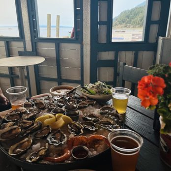 Taylor Shellfish Farms - Seafood Markets Near Me - Bow, Washington Taylor Shellfish Farms - Seafood Markets Near Me - Bow, Washington