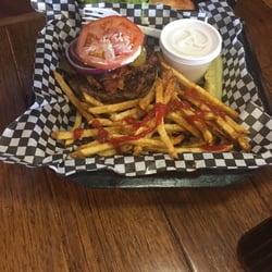 Snapshots Social - Big Ol burger!! Amazing
