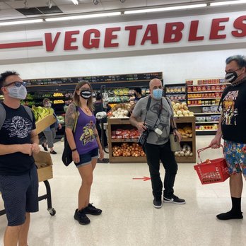 Community Supermarket - a group of people wearing face masks - Grocery Near Me - Pittsburgh, Pennsylvania Community Supermarket - a group of people wearing face masks - Grocery Near Me - Pittsburgh, Pennsylvania
