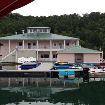 Shanghai Resort - Vacation Rentals Near Me - La Follette, Tennessee