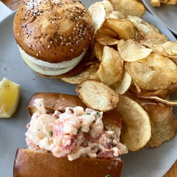 Match Burger Lobster - Slider Combo - New American Near Me - Westport, Connecticut