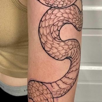 Rosewater Custom Tattooing - Tattoo Near Me - Portland, Oregon Rosewater Custom Tattooing - Tattoo Near Me - Portland, Oregon