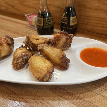 Sushi Kingdom - 6 piece chicken wings with chili sauce - Sushi Bars Near Me - High Point, North Carolina