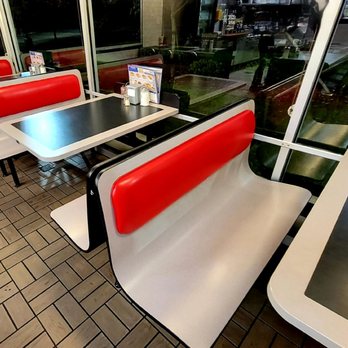 Waffle House - the interior of the restaurant - Breakfast & Brunch Near Me - Portsmouth, Virginia Waffle House - the interior of the restaurant - Breakfast & Brunch Near Me - Portsmouth, Virginia