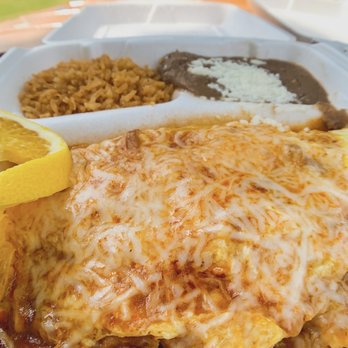 El Rodeo Cafe - Chile Relleno Omelet - Mexican Near Me - Palm Desert, California El Rodeo Cafe - Chile Relleno Omelet - Mexican Near Me - Palm Desert, California