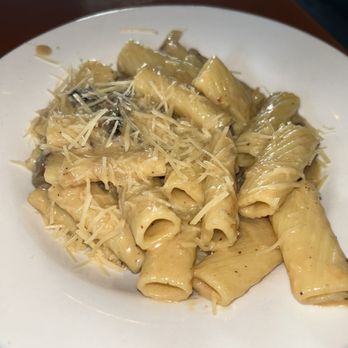 Perfect Pear Bistro - Mushroom Marsala pasta - New American Near Me - Tempe, Arizona