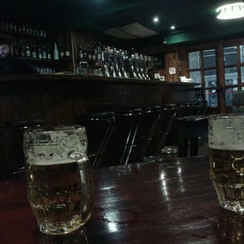 King Grizzly - Photo of the bar. Sitting at the new table! - Pubs Near Me - Florence, FI