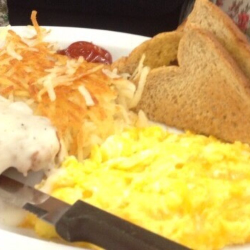Cloverleaf Family Restaurant - Breakfast - Diners Near Me - Bloomington, Indiana