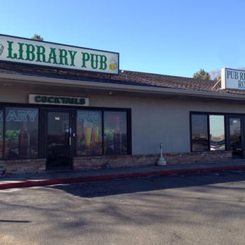 Library Pub - Outside is very unassuming, but at least there's parking available. - Pubs Near Me - Omaha, Nebraska