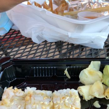 SuChine - Build Your own roll, 6 wontons & miso soup for $20 - Sushi Bars Near Me - Parker, Colorado SuChine - Build Your own roll, 6 wontons & miso soup for $20 - Sushi Bars Near Me - Parker, Colorado