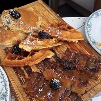 Darna Restaurant and Lounge - Required brunch menu - Lounges Near Me - Arlington, Virginia Darna Restaurant and Lounge - Required brunch menu - Lounges Near Me - Arlington, Virginia