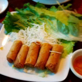 Pho Saigon - Spring rolls, good but pricey! - Vietnamese Near Me - Honolulu, Hawaii