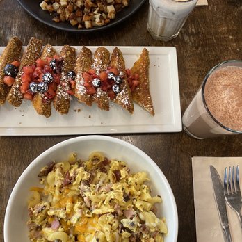 Blu Jam Cafe - Breakfast & Brunch Near Me - Sherman Oaks, California