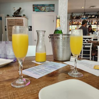 Alligator Reef Club - Mimosas - Bars Near Me - Melbourne, Florida