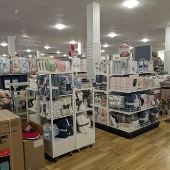 Home Goods - Home Decor Near Me - Nanuet, New York