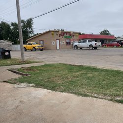 Juany's Cafe & Taqueria - Front of buisness
