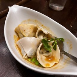 Sweet Pea Ravioli In Curry Jus W. Leeks & Assorted Mushrooms