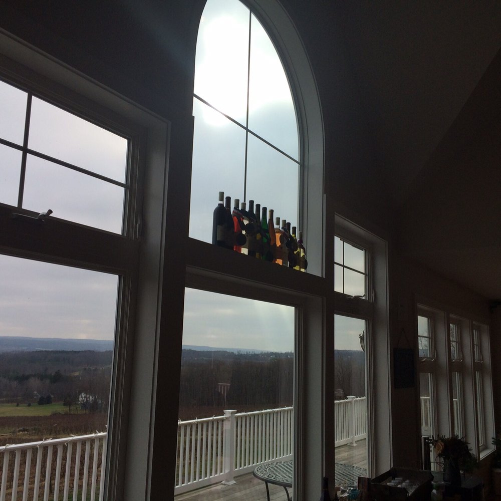 Vineyard View Winery - Wineries Near Me - Keuka Park, New York