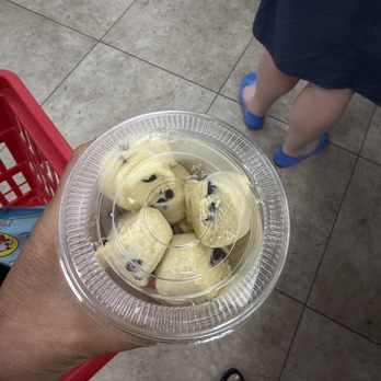 Buc-ee’s - Too sweet!! - Gas Stations Near Me - Goodyear, Arizona Buc-ee’s - Too sweet!! - Gas Stations Near Me - Goodyear, Arizona