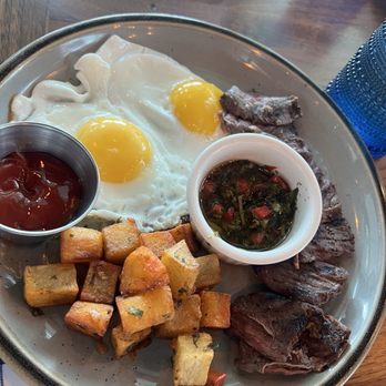 3 Westerly Bar & Grill - steak and eggs - New American Near Me - Ossining, New York
