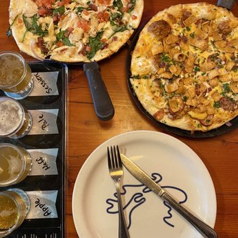 Moose's Tooth - Soooo good - Pizza Near Me - Anchorage, Alaska Moose's Tooth - Soooo good - Pizza Near Me - Anchorage, Alaska
