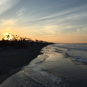 Oceanside Beach - View looking south from the jetty - Beaches Near Me - Oceanside, California Oceanside Beach - View looking south from the jetty - Beaches Near Me - Oceanside, California