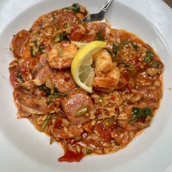 The Place - Papa's rice pot Italian sausage, shrimp, bacon, spinach, tomatoes, shallots GF - Italian Near Me - Roseville, California The Place - Papa's rice pot Italian sausage, shrimp, bacon, spinach, tomatoes, shallots GF - Italian Near Me - Roseville, California