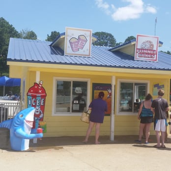 Splash Kingdom Waterpark - Water Parks Near Me - Shreveport, Louisiana