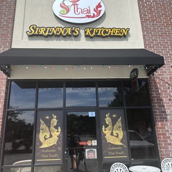 Sirinna’s Thai Kitchen - Storefront - Thai Near Me - Summerville, South Carolina Sirinna’s Thai Kitchen - Storefront - Thai Near Me - Summerville, South Carolina