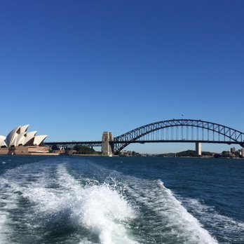 Sydney Harbour Bridge - Landmarks & Historical Buildings Near Me - Sydney, NSW